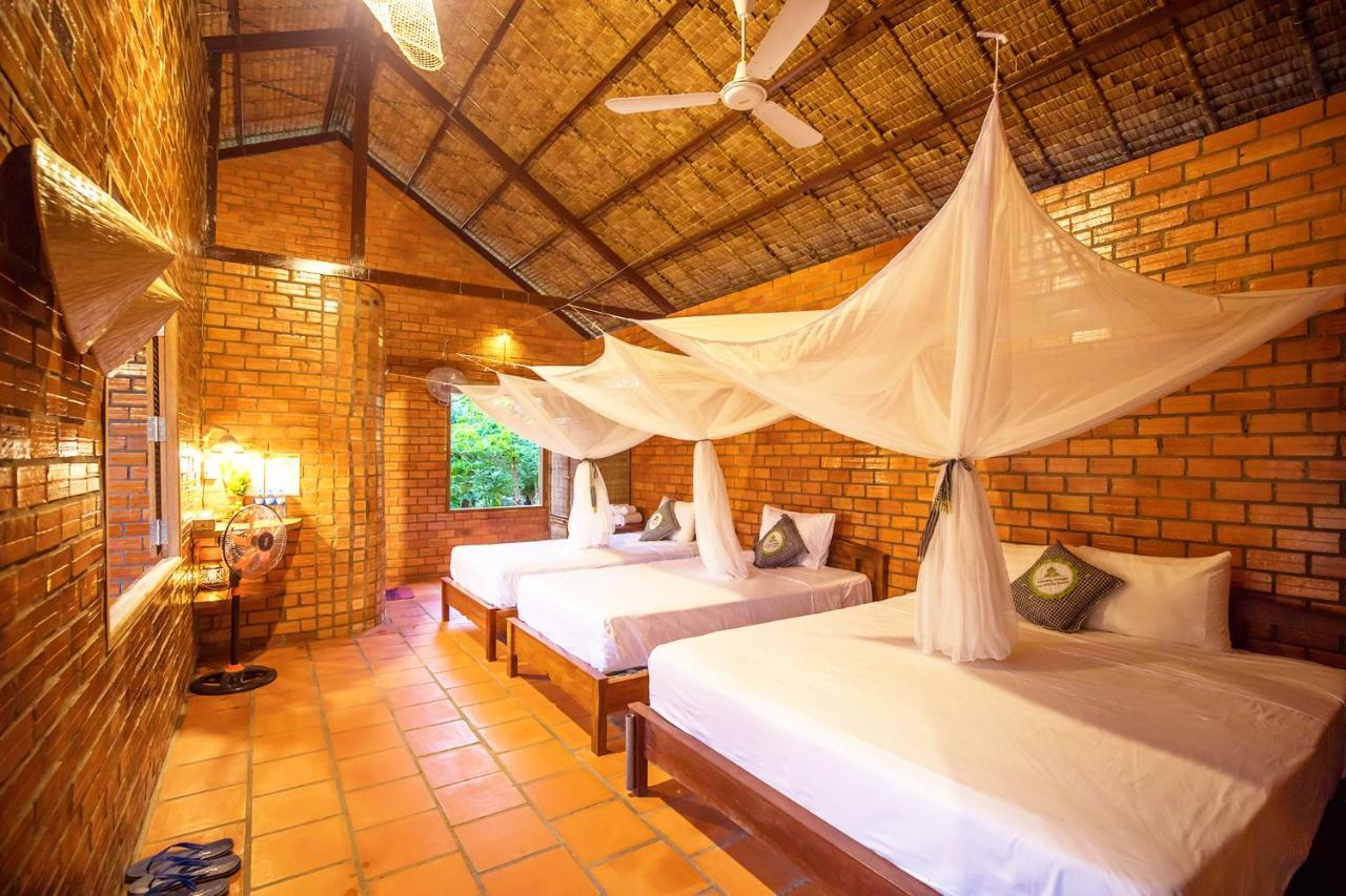 Mekong Rustic Cai Be Apartment Bagian luar foto